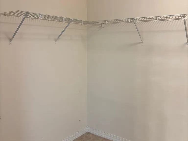 7866 Trent Dr — Photo 16