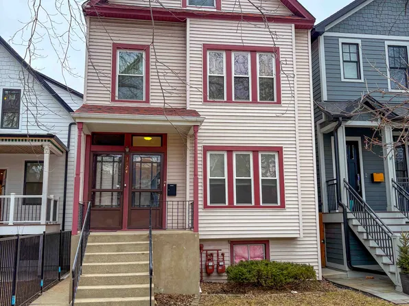 1824 W Farragut Ave #1, Chicago, IL 60640