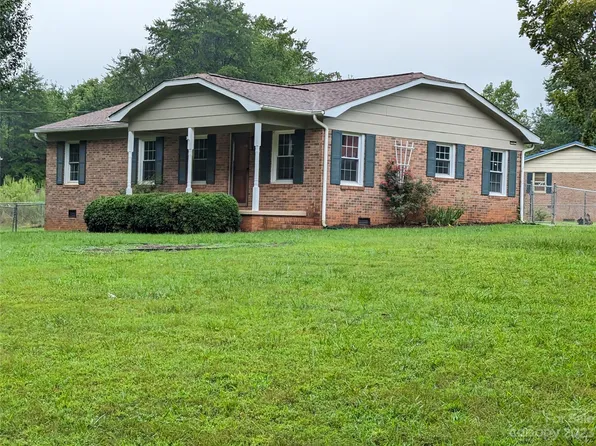 145 Greenleaf Rd, Forest City, NC 28043