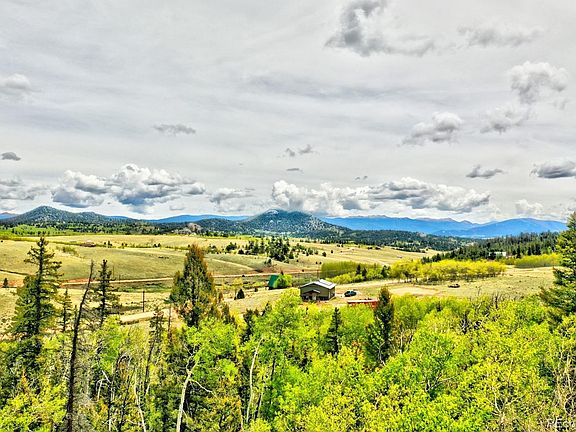 5th image of 28 Old Squaw Road