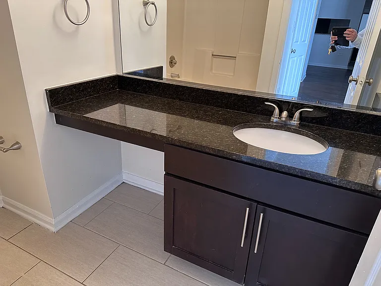 Wesley Townsend Apartments at Buckhead — Photo 102
