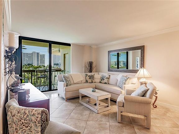 4th image of 591 Seaview CT #A-509