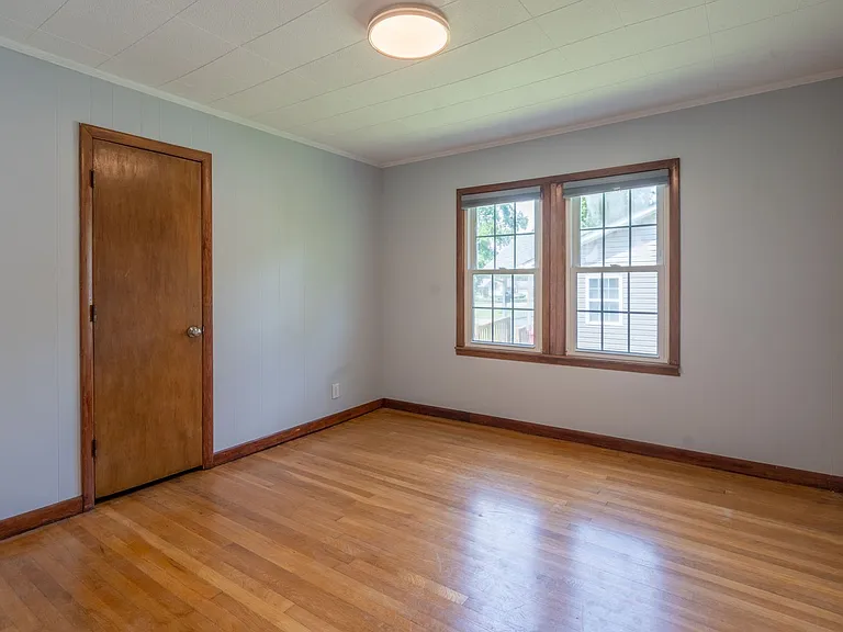 1306 E Chilhowie Ave — Photo 15