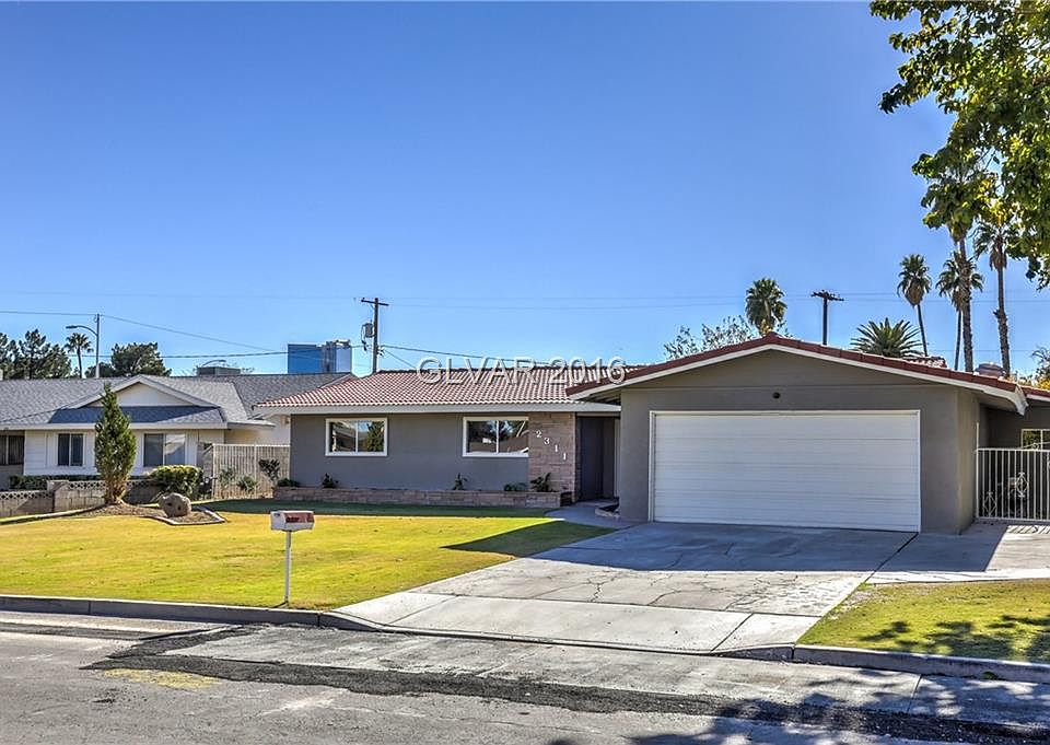 1st image of 2311 Llewellyn Dr