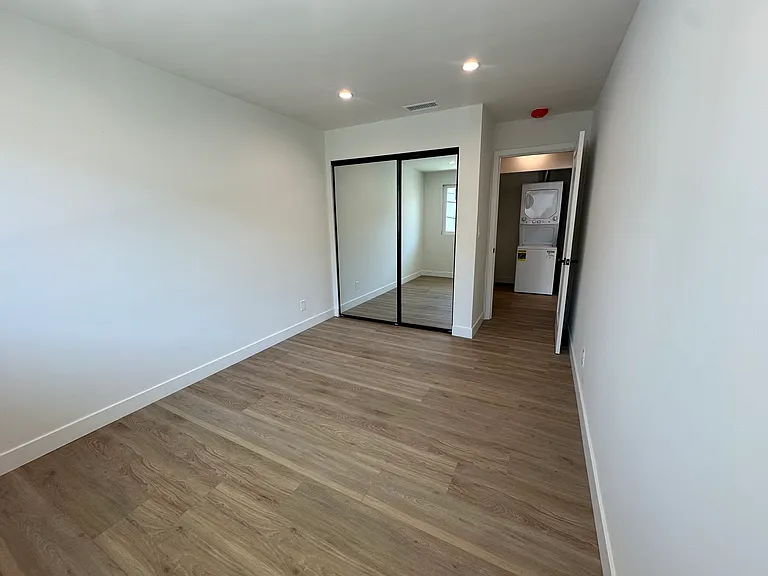 11600 Rochester Ave #12 — Photo 6