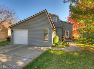 5675 Dartmouth Ct, Ypsilanti, MI
