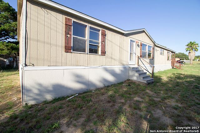 2nd image of 403 Wilkins Way