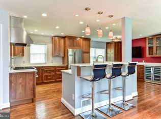 8332 Wagon Wheel Rd, Alexandria, VA 22309