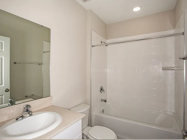 4448 Quartz Ct — Photo 6