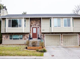 622 Summit Ridge Dr, The Dalles, OR 97058