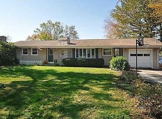 37 Sharon Dr, Coventry, RI 02816