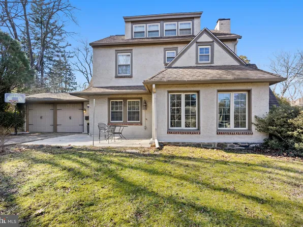 28 W Lodges Ln, Bala Cynwyd, PA 19004