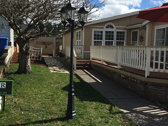 4th image of 2120 Robins Ln SE Unit 175
