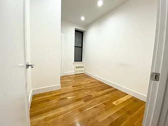 Rented by EastMount Realty LLC