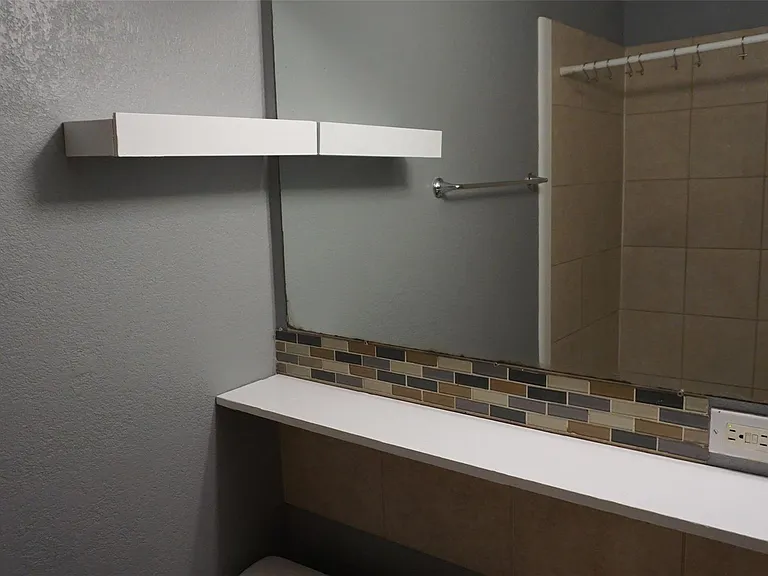 604 Wilson Rd #8 — Photo 15