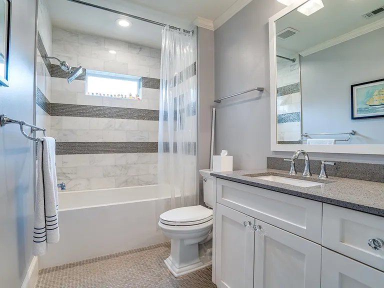3312 Villanova St — Photo 13