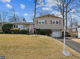 249 Cowbell Rd, Willow Grove, PA 19090