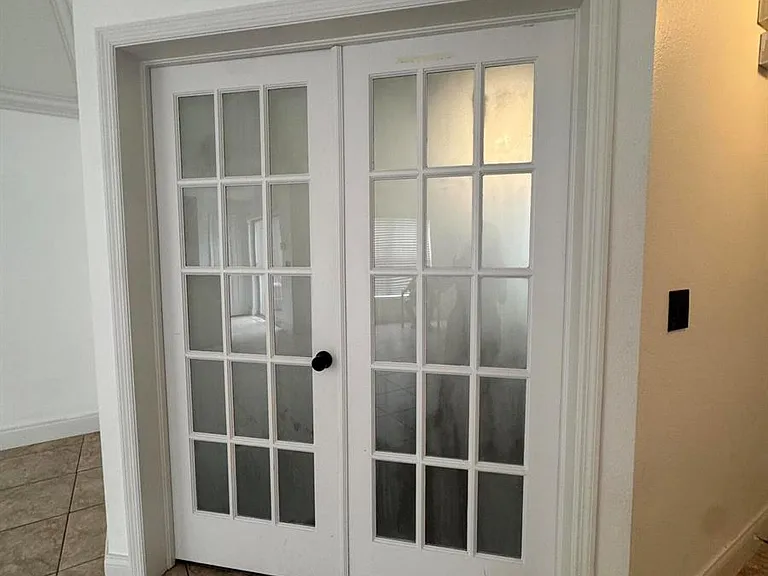 1733 Pointe West Way — Photo 5