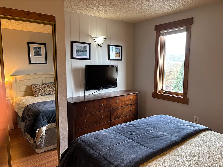 2035 Walton Creek Rd #201 — Photo 21