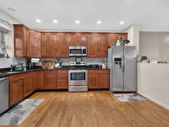 10 Milton Ridge Rd #10, Lynn, MA 01902