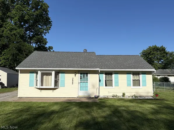 3425 Pickett Rd, Lorain, OH 44053