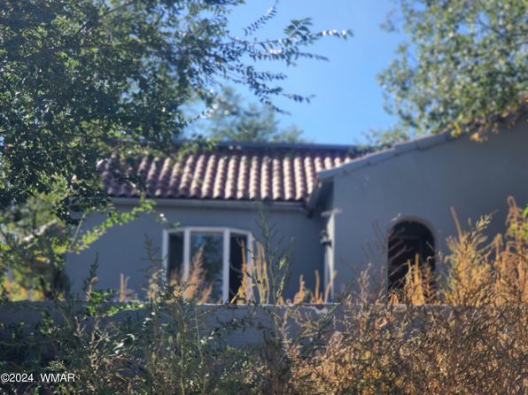 240 S 1st St E, Saint Johns, AZ 85936
