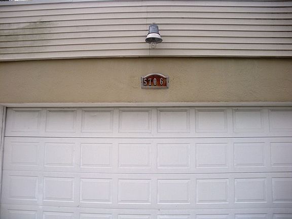 5th image of 5706 White Hickory Cir