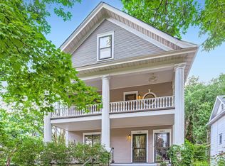 2401 Grand Ave S, Minneapolis, MN 55405