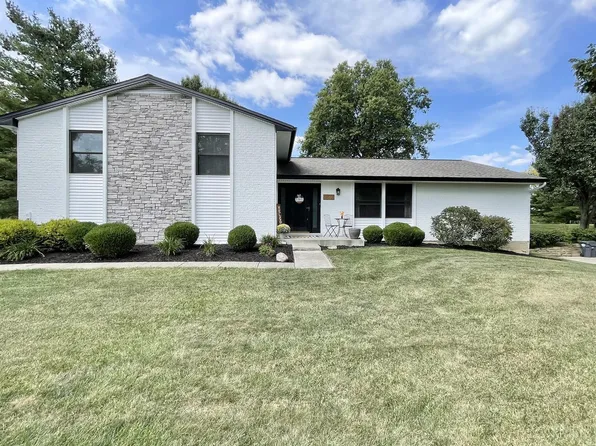 2565 Devils Backbone Rd, Cincinnati, OH 45233