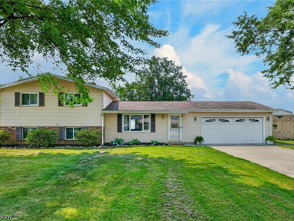 1st image of 33541 Tullis Dr