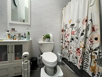 Rented by Yup Realty LLC