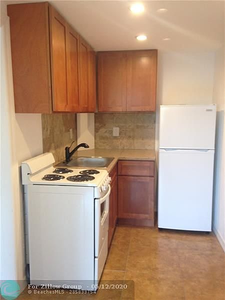 1st image of 6960 Miami Gardens Dr #2-230A