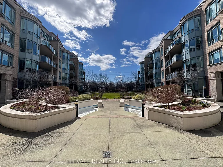 9 Boardwalk Dr #217 — Photo 15