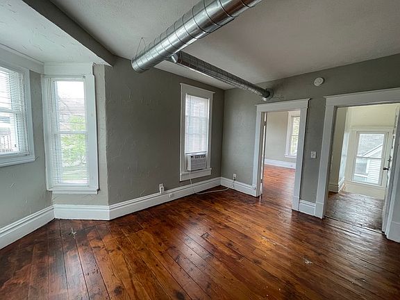 5th image of 648 Broadway Ave NW #648
