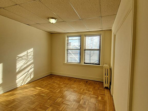 4th image of 74 Fairview Ave APT 4