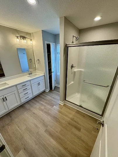 8353 Valley Spring Dr — Photo 7