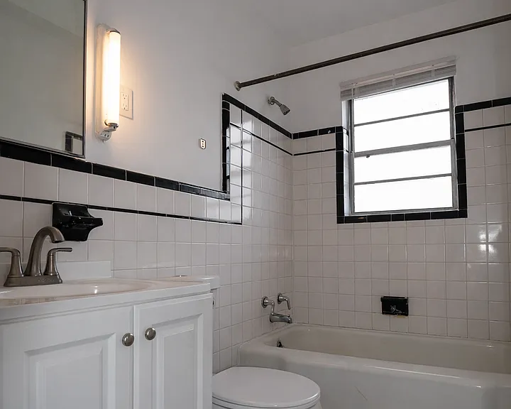 4406 S 2nd St — Photo 13