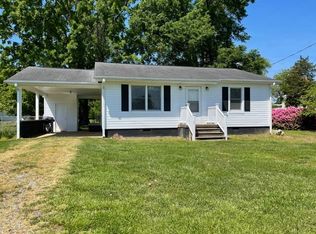 9981 Ridgeville Rd, Leasburg, NC 27291