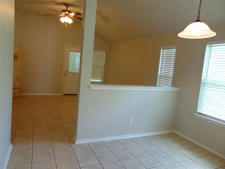 3 Sunset Cir — Photo 3