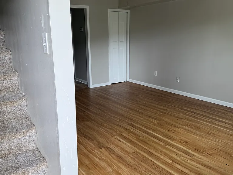 508 S Douglas Ave #D — Photo 8