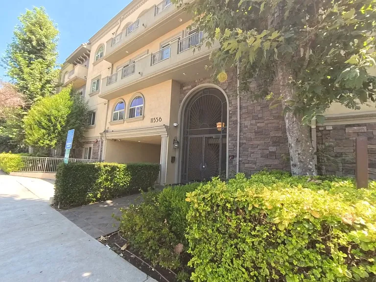 Vista Del Sol - Burbank — Photo 1