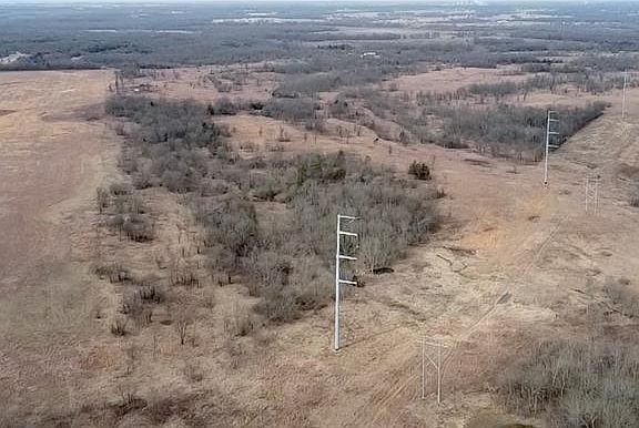 2nd image of 1275 Snows Arena Rd