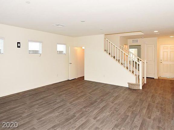 5th image of 4125 N Lamont St