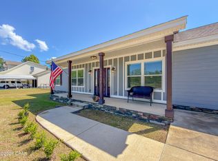 12634 NW Twin Oaks Dr, Bristol, FL 32321