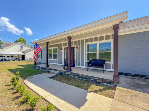 12634 NW Twin Oaks Dr, Bristol, FL 32321