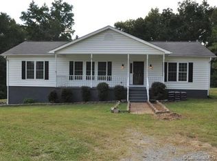 1060 Wiggins Rd, Clover, SC 29710