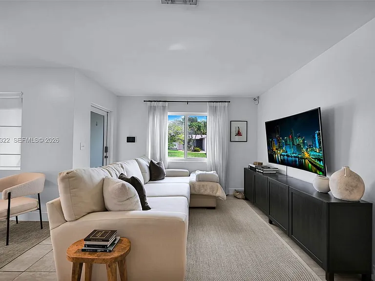 8780 SW 200th Ter — Photo 19