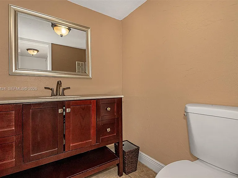4700 SW 67th Ave #P8 — Photo 13
