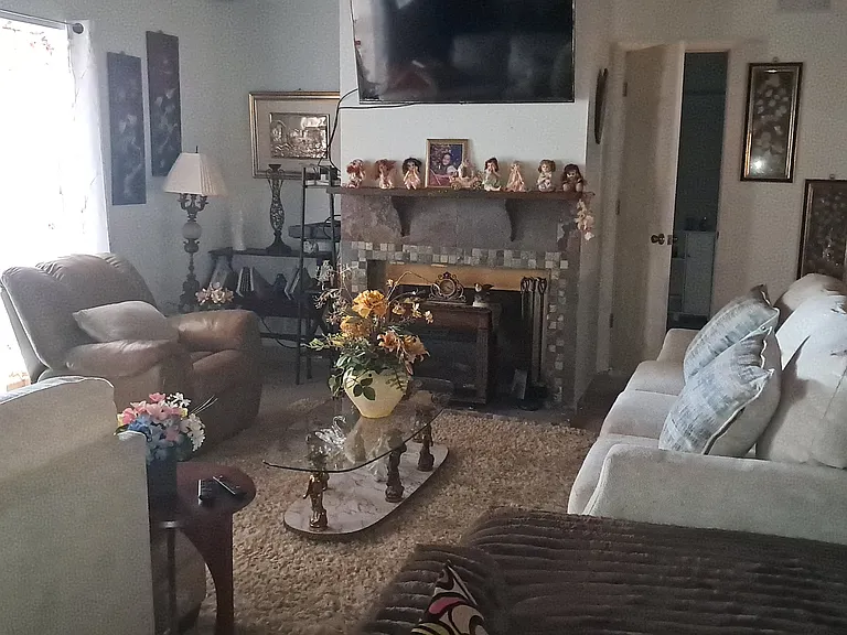 4208 Ponce De Leon Blvd — Photo 33