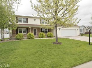 505 Fulton St, Heyworth, IL 61745